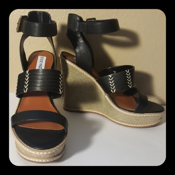Steve Madden Shoes - Steve Madden wedges